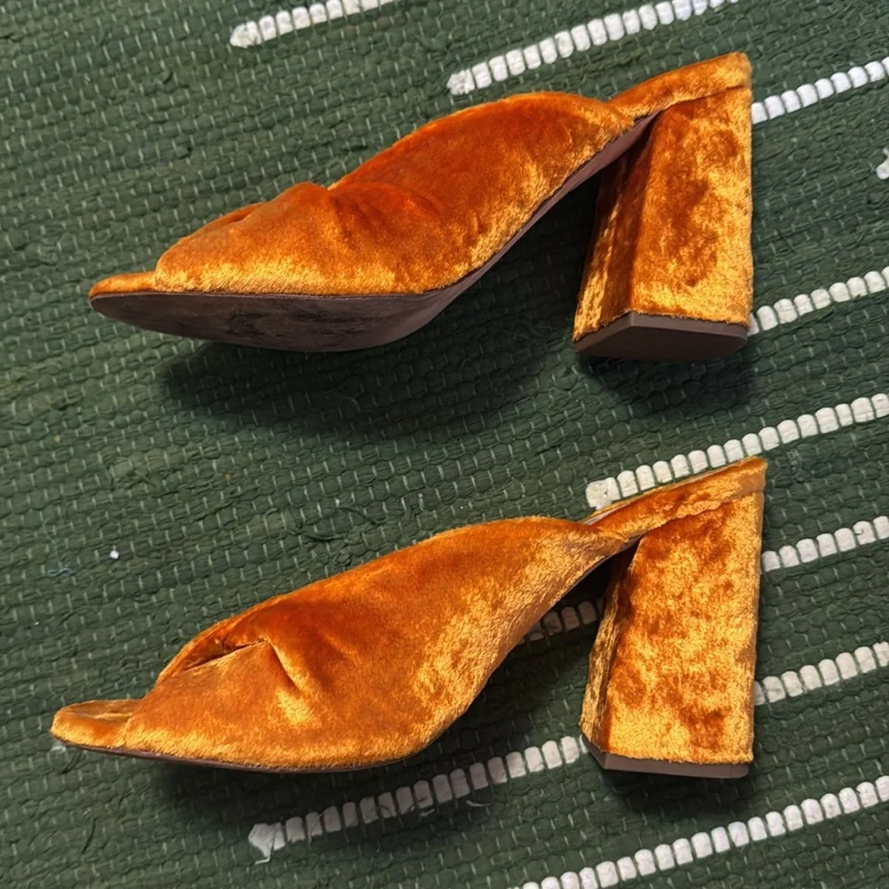 Loeffler Randall Laurel Velvet Twist Mules in Tangerine - Picture 6 of 9